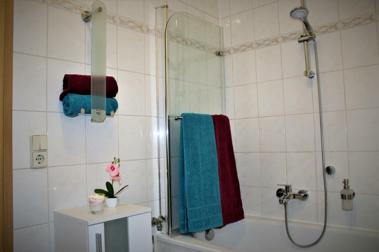 Salzhausblick Business Apartments - Zentrale Lage Am Salzhaus - Mwst-Rechnung Verfuegbar ซิทเทา ภายนอก รูปภาพ