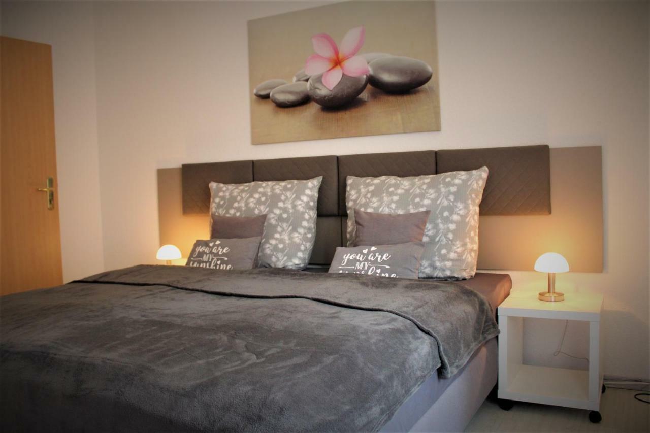 Salzhausblick Business Apartments - Zentrale Lage Am Salzhaus - Mwst-Rechnung Verfuegbar ซิทเทา ภายนอก รูปภาพ